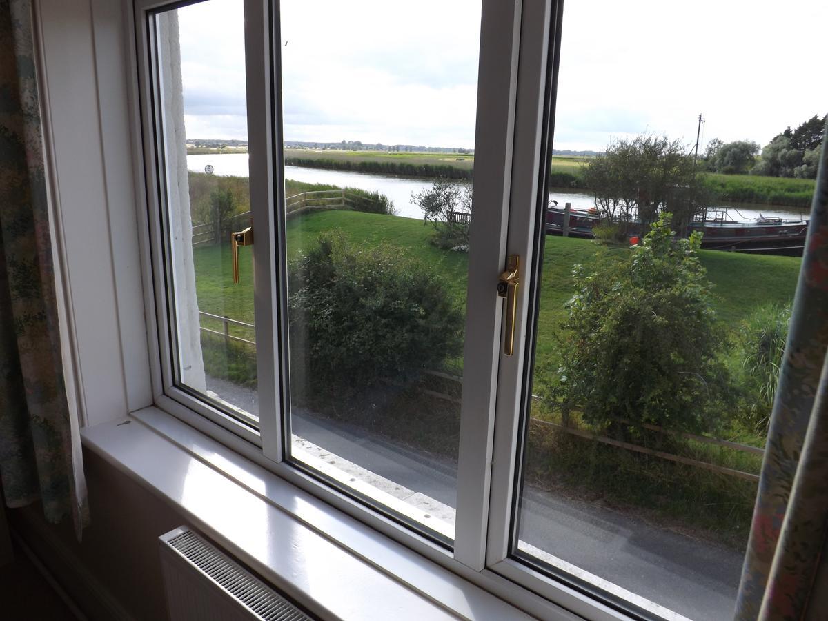 The Cockatrice B&B Reedham Экстерьер фото